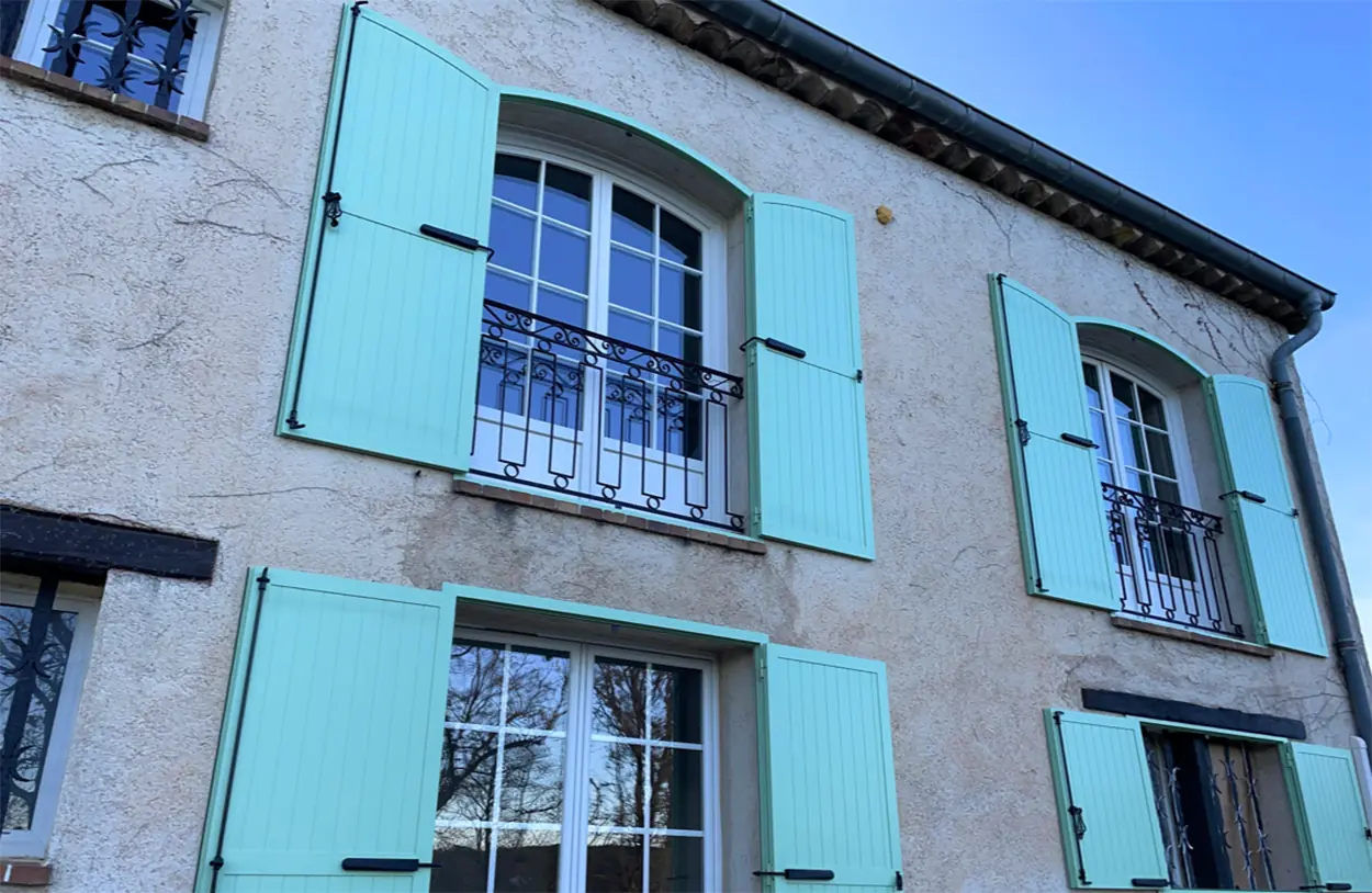 MRI fermetures - Volets battants MRI fermetures - Volets roulants - volets battants